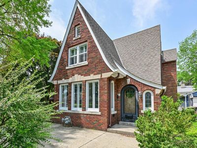 651 North 76th STREET, Milwaukee, WI, 53213