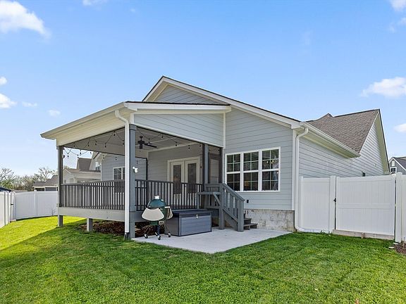 5th image of 1263 Neyland Cir