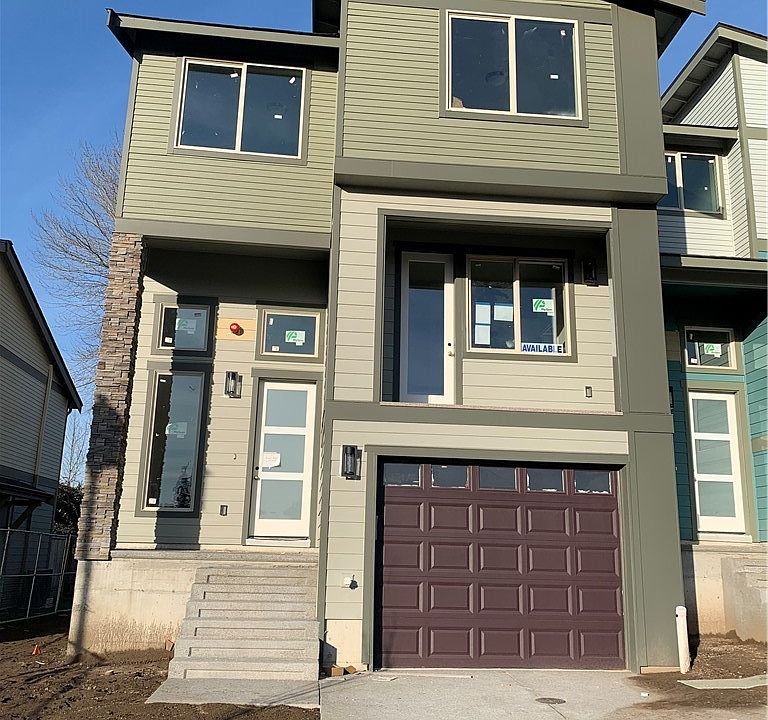 1st image of 10523 10th Street Ct E