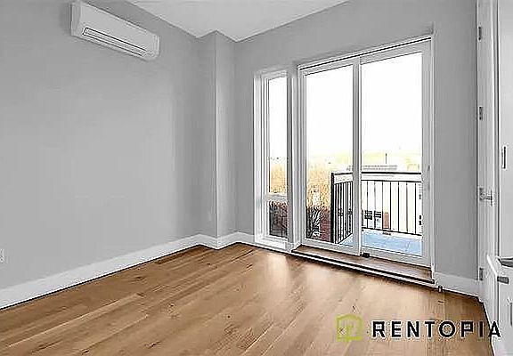 4th image of 175 Palmetto St #2C