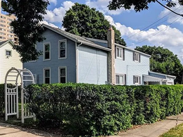 43 Comfort St, Rochester, NY 14620