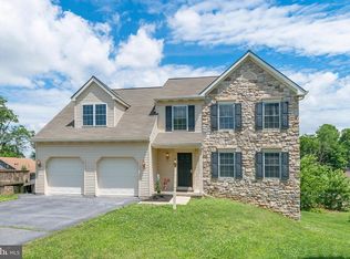 465 Vista Rd, Columbia, PA 17512