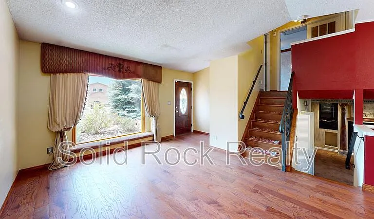 6713 Fredrick Dr — Photo 2