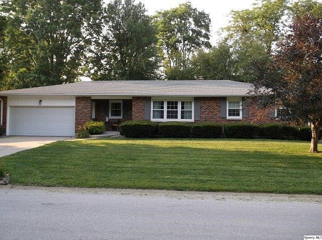 Home for Sale in Quincy, IL $167,900