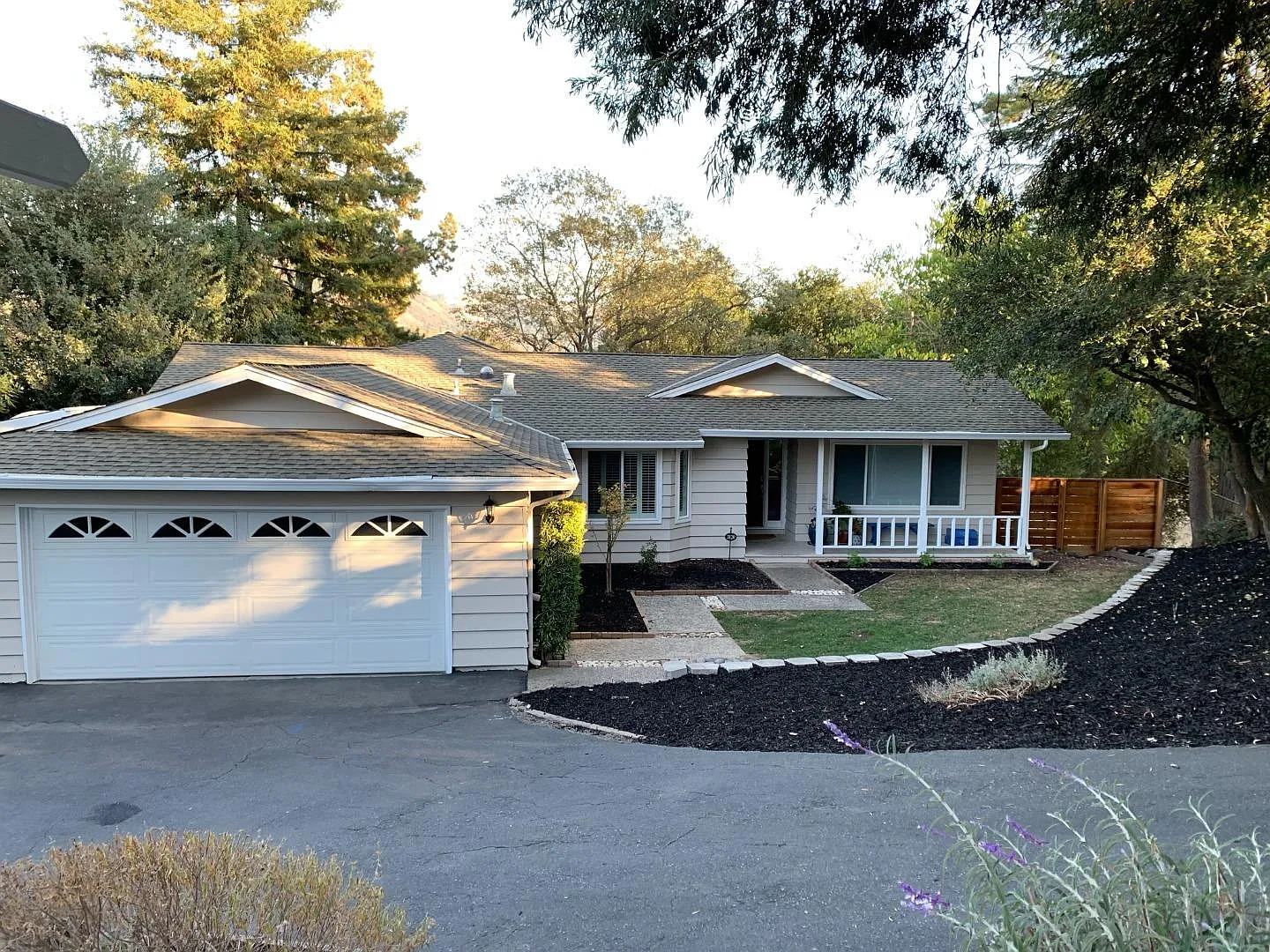 3820 Live Oak Ln photo 1