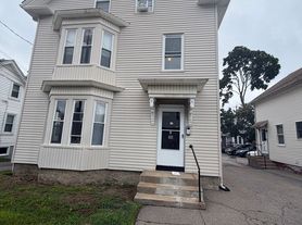 17 Richards Ave, North Attleboro, MA