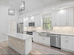 16 Justin Ct, Freeport, FL 32439