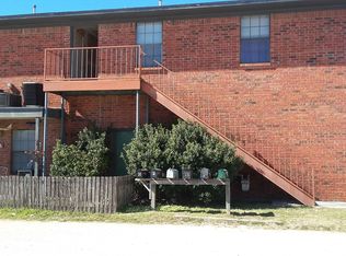 233 W McCart St UNIT D, Krum, TX 76249