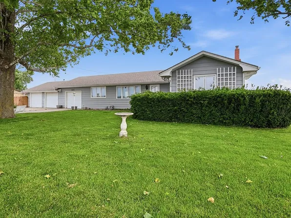 9636 NW 31st St, Silver Lake, KS 66539