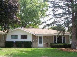 W241N6602 Spruce St, Sussex, WI 53089