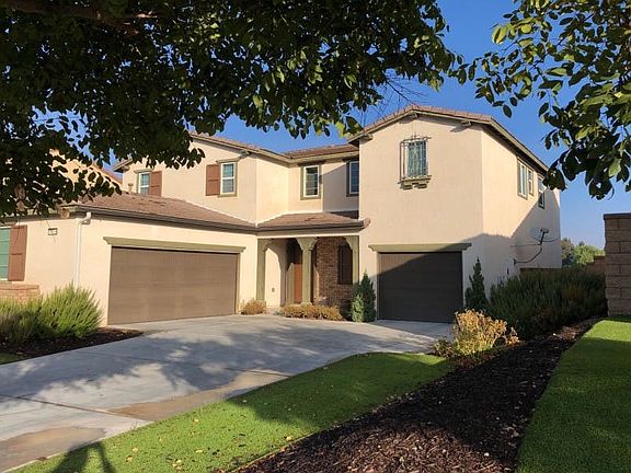 3rd image of 35590 Desert Rose Way