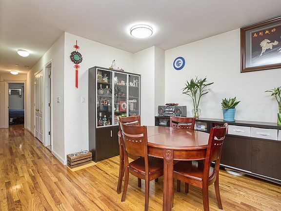 4th image of 8753 Bay 16 St #2A