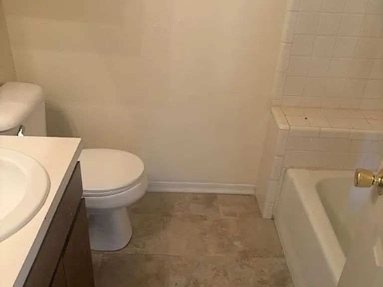 6414 SW Lynnwood Ave — Photo 6