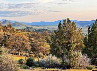 20 Whitepine St, Hornbrook, CA 96044