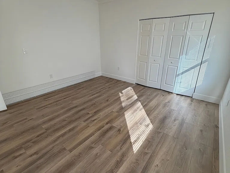 106 E Adalee St #1 — Photo 8