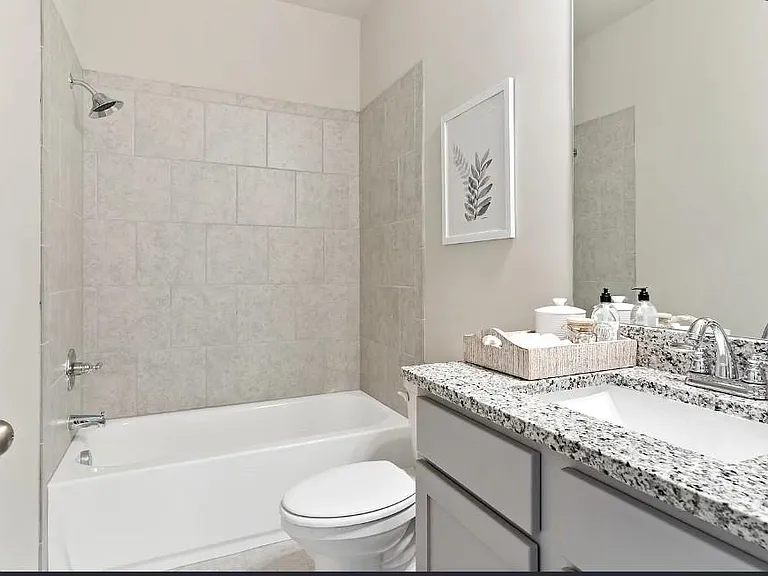 1905 Manor Pointe Dr — Photo 23