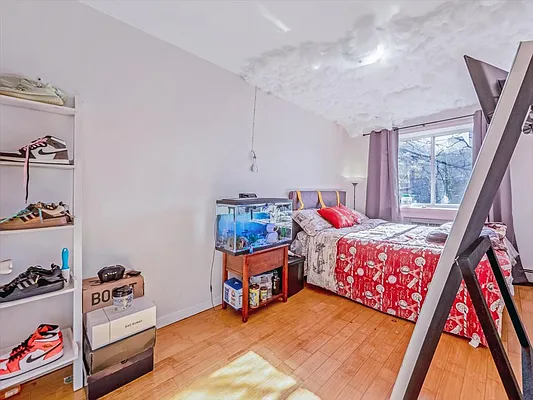 Sold by Peace of Mind Realty | media 53