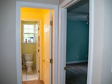 4568 Aylesbury Ct — Photo 12