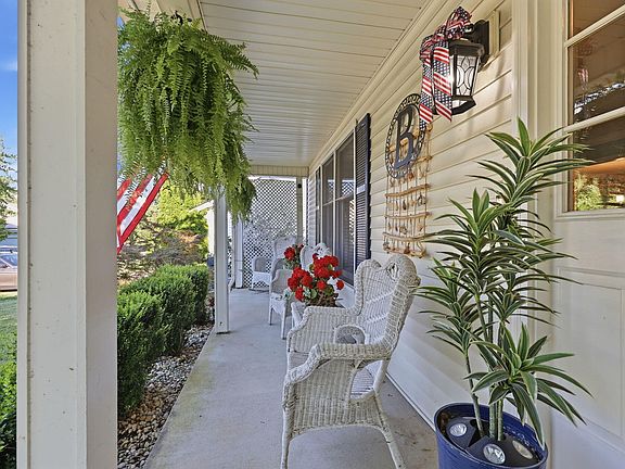 5th image of 3012 Neal Dr