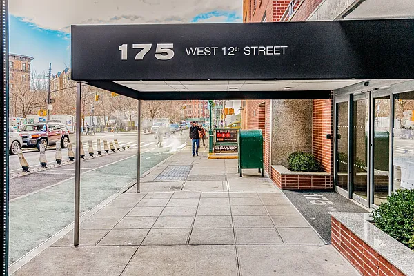 Rented by Compass | media 18