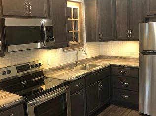 105 E B St APT 5, Belleville, IL 62220