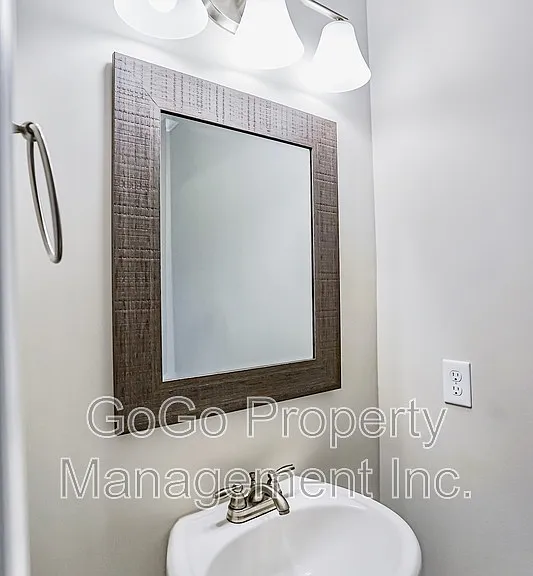 206 Snow St — Photo 6