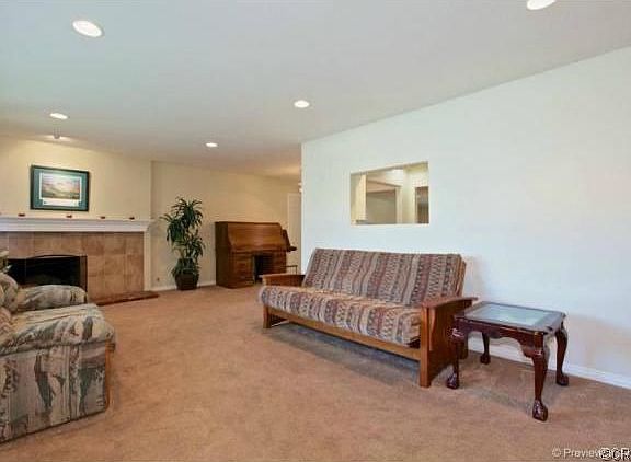 4th image of 3329 W Glen Holly Dr