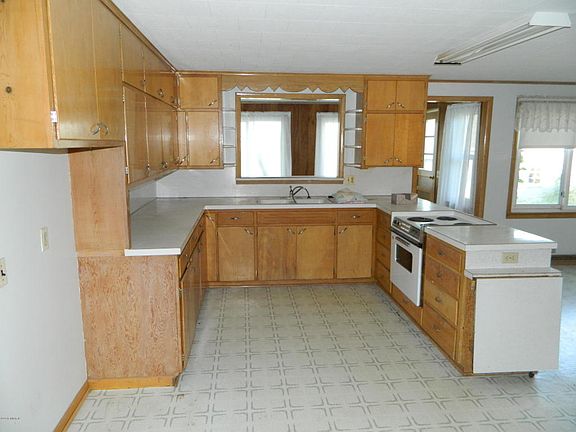 4th image of 1367 N 34th Ave