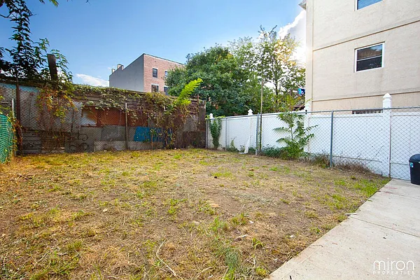 Rented by Miron Properties | media 2