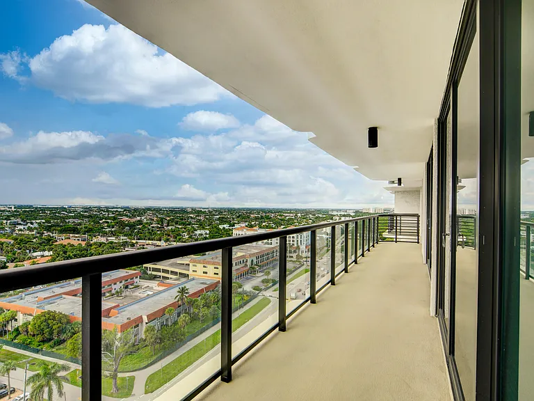 250 S Ocean Blvd #16C — Photo 43