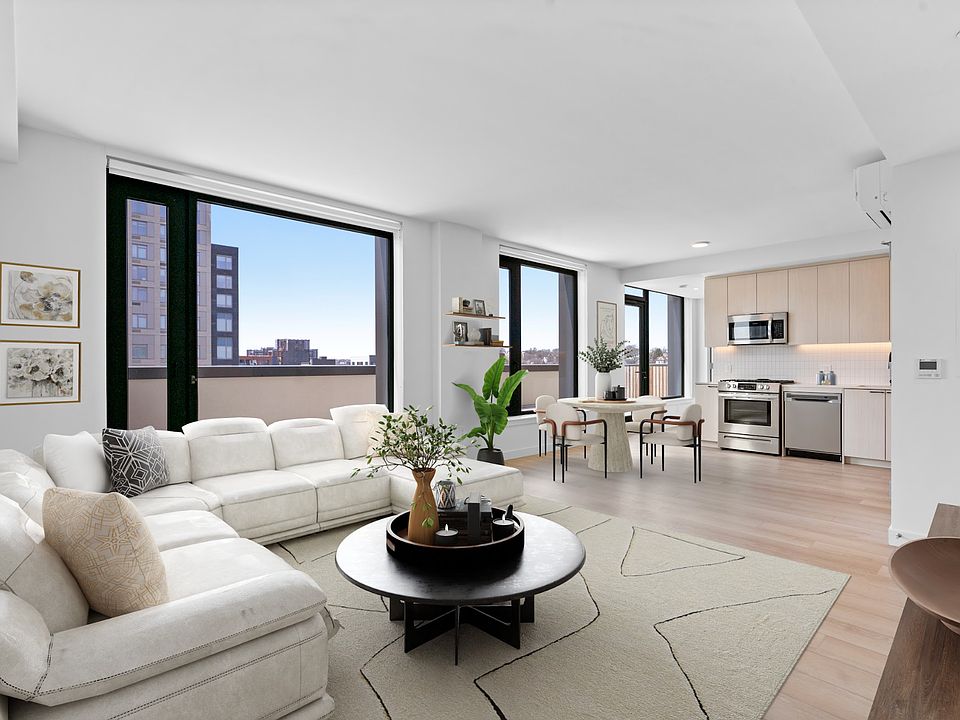1st image of 15310 88th Ave #2