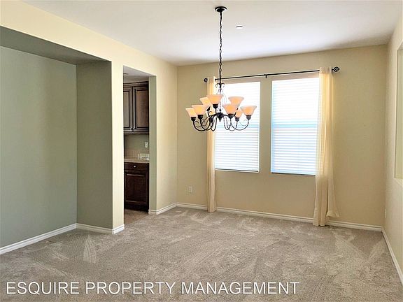 4th image of 3628 Dry Creek Ln