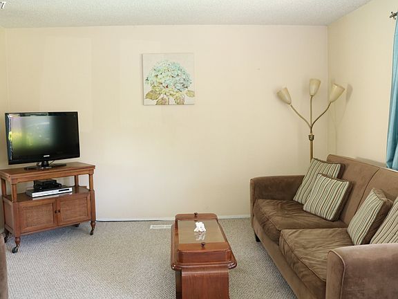 4th image of 17561 SW Ivy Glenn Dr