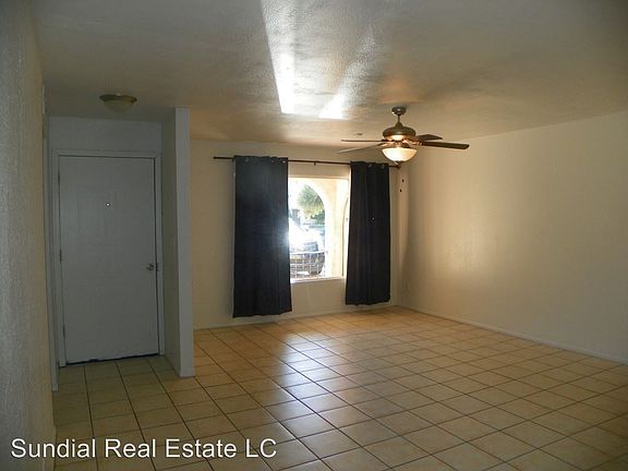 5th image of 2166 W Farmdale Ave
