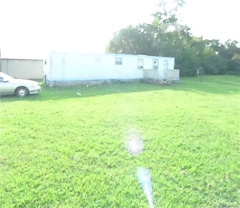 2nd image of 7114 State Highway 801 S