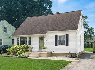 1095 E Dunedin Rd, Columbus, OH 43224
