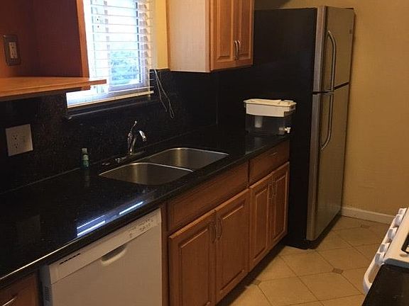 3rd image of 8002 Ensenada Dr APT 4