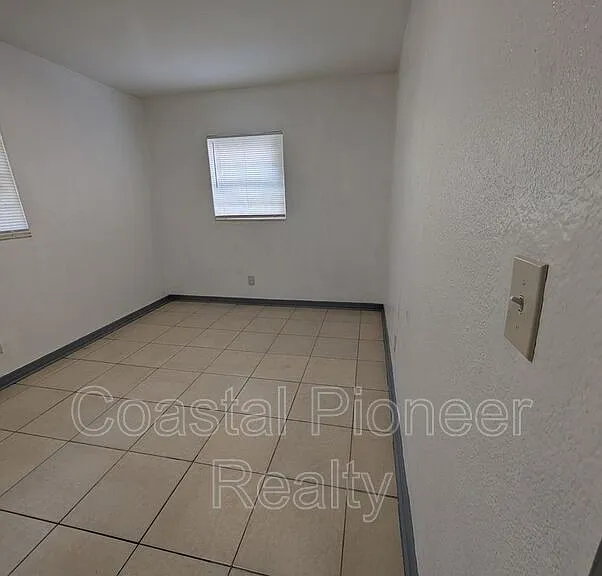3721 N Whittier St — Photo 41