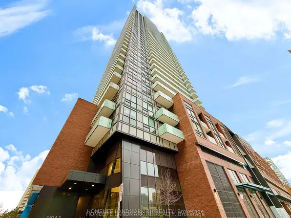 4130 Parkside Village Dr, Mississauga, ON