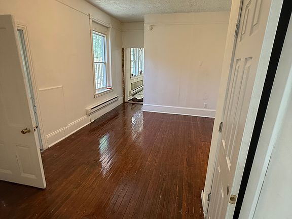 2nd image of 1-839 E Chelten Ave #1