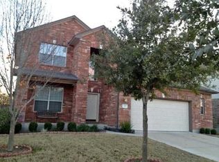 450 Middle Crk, Buda, TX 78610