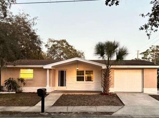 831 Virginia Ave, Tarpon Springs, FL 34689