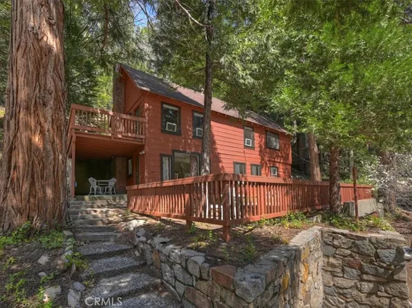 425 Blue Jay Canyon Rd, Blue Jay, CA 92317