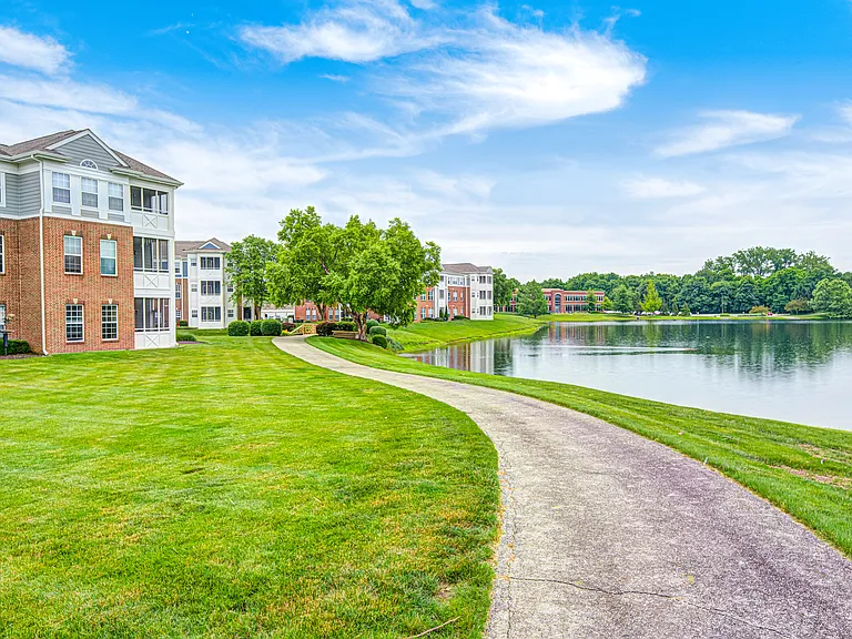 North Haven of Carmel Apartments — Photo 18