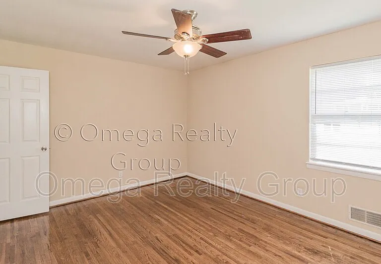 7716 Michael Cir — Photo 18