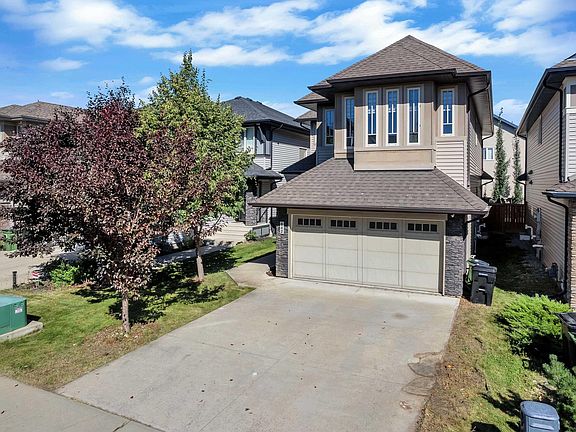 2nd image of 642 Adams Way SW