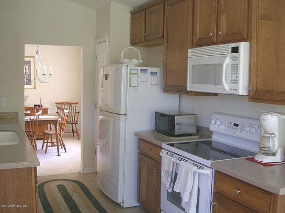 4th image of 9059 Tropical Bend Cir
