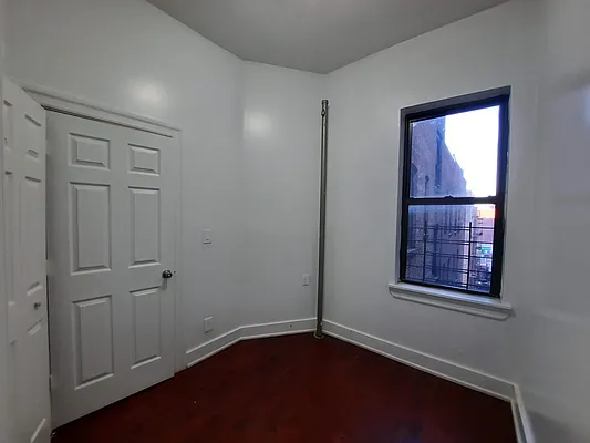 Rented by BRICK & GALO REALTY CORP | media 10