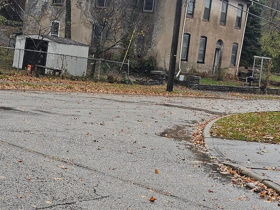 1st image of 3888 River Rd