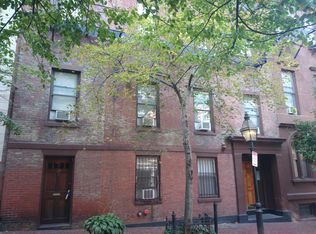 27 Hancock St, Boston, MA 02114